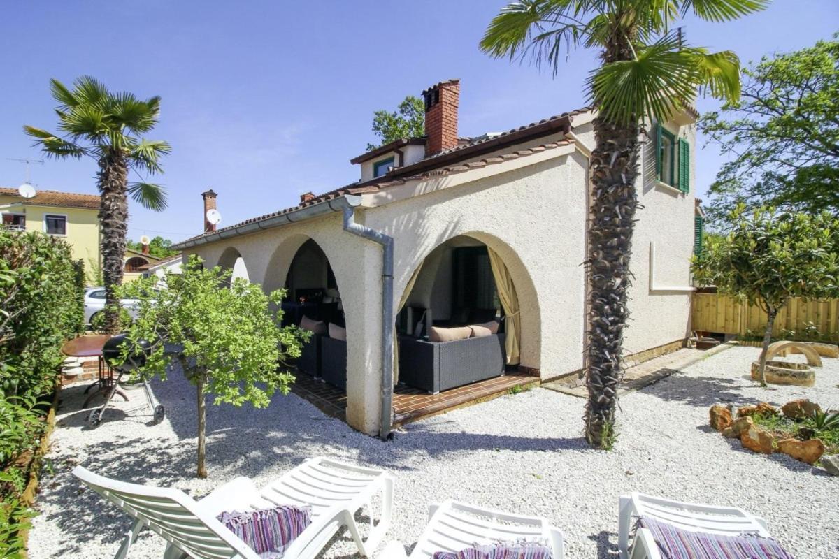 Casa Parenzana In Porec - Haus Fuer 7-9 Personen Екстер'єр фото
