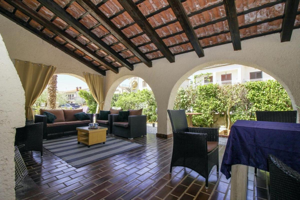 Casa Parenzana In Porec - Haus Fuer 7-9 Personen Екстер'єр фото